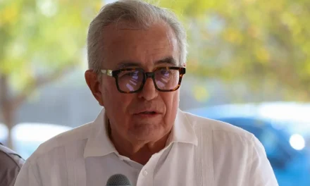 Congelan cuentas de Rocha Moya, sus hijos y del senador Enrique Inzunza