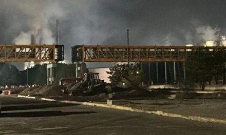 Pemex confirma muerte de trabajador tras explosión en refinería de Salina Cruz