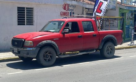 Saltillo: Embisten a dos hombres en Valle de las Flores y terminan en el hospital