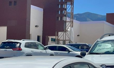 Saltillo: Encuentran a persona sin vida en el estacionamiento del Hospital General