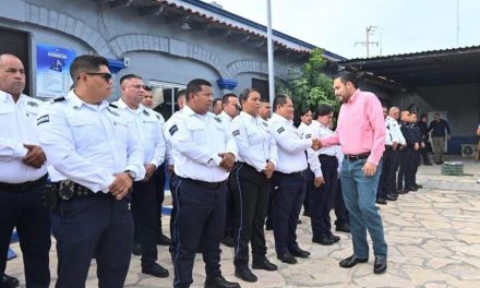 Fortalece Monclova coordinación en seguridad y refuerza a su corporación policial