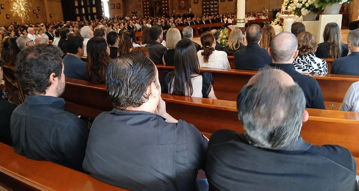 Despiden con misa al alcalde de Torreón, Román Cepeda