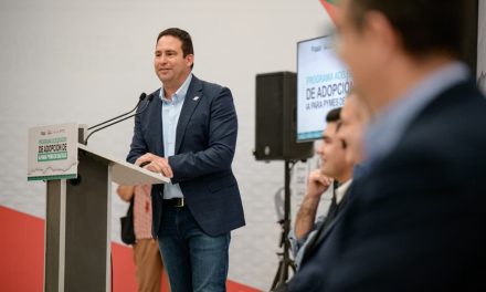 Fortalece Javier Díaz competitividad de PyMES con IA