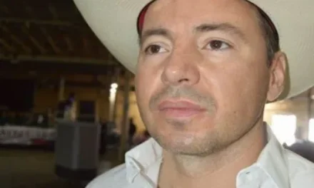 Suspenden a diputado faltista del Congreso del estado