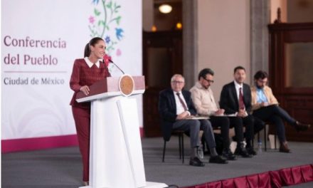 ‘Los asuntos de México corresponden a los mexicanos’: Sheinbaum fija postura ante el embajador de EE. UU.