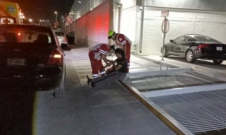 Colapsa reja sobre trabajadora en Saltillo