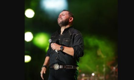 Vocalista de Grupo Duelo anuncia su divorcio tras años de matrimonio