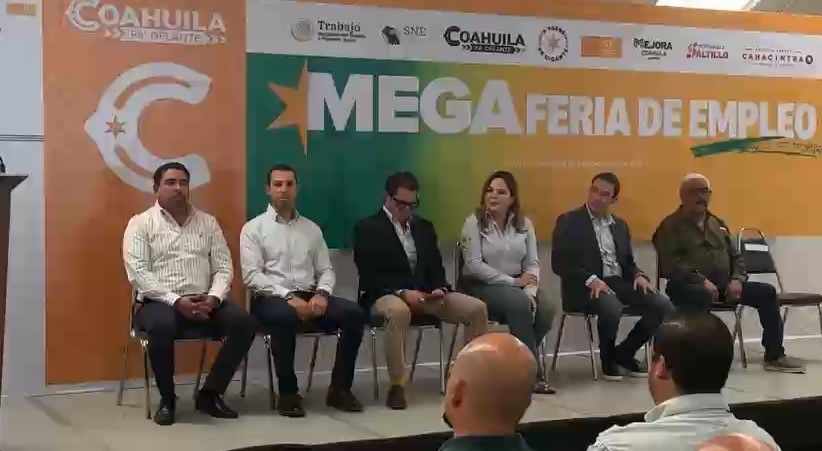 Inauguran mega feria de empleos en CANACINTRA