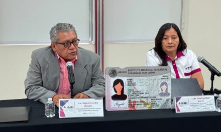 INE Coahuila presenta nuevo modelo de la credencial de elector