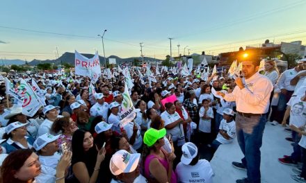 Vamos por más apoyos y oportunidades para las familias: Lalo Medrano