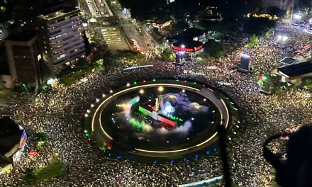 ¡Histórico! Maná abarrota La Minerva con 160 mil almas en un concierto masivo previo al México vs. Corea