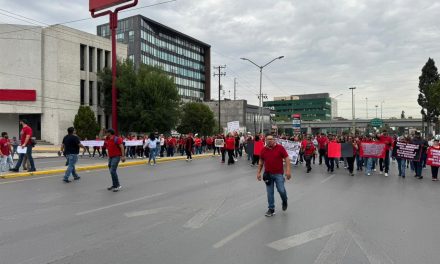 Maestros de Coahuila se unen en respuesta a la protesta nacional contra el gobierno federal; esto es lo que exigen