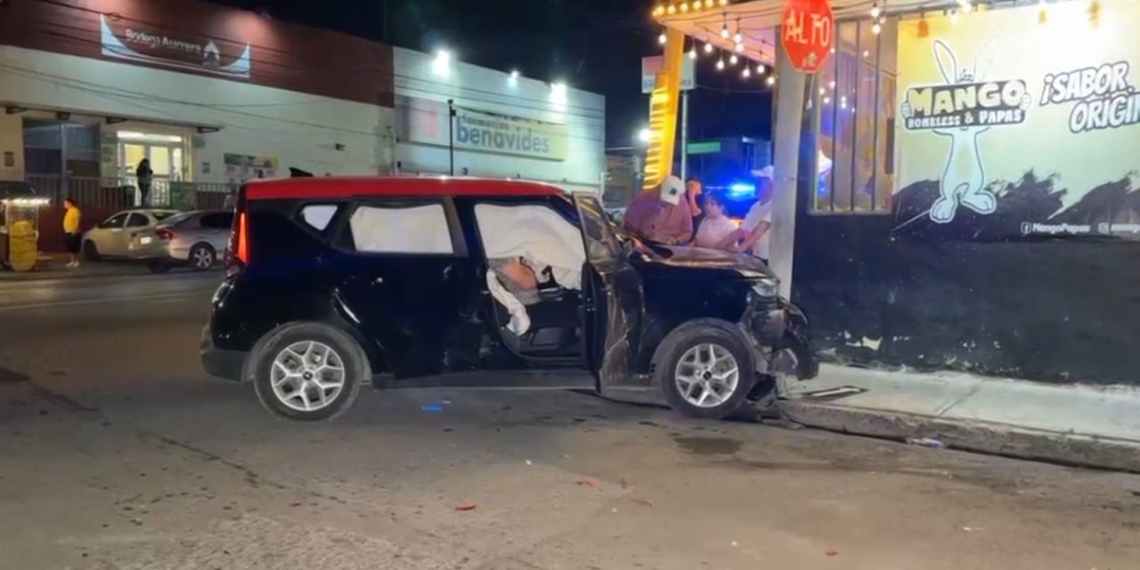 Omite alto y provoca choque en Saltillo
