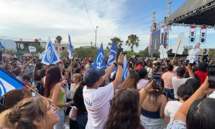 PAN cierra campaña en la Saltillo 2000