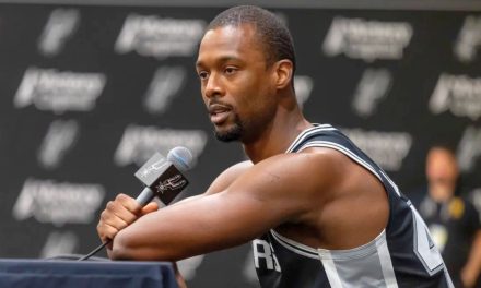Llega Harrison Barnes este viernes a Saltillo para entregar dos plazas públicas