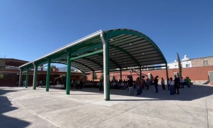 Entregan techumbre en la Escuela Coahuila