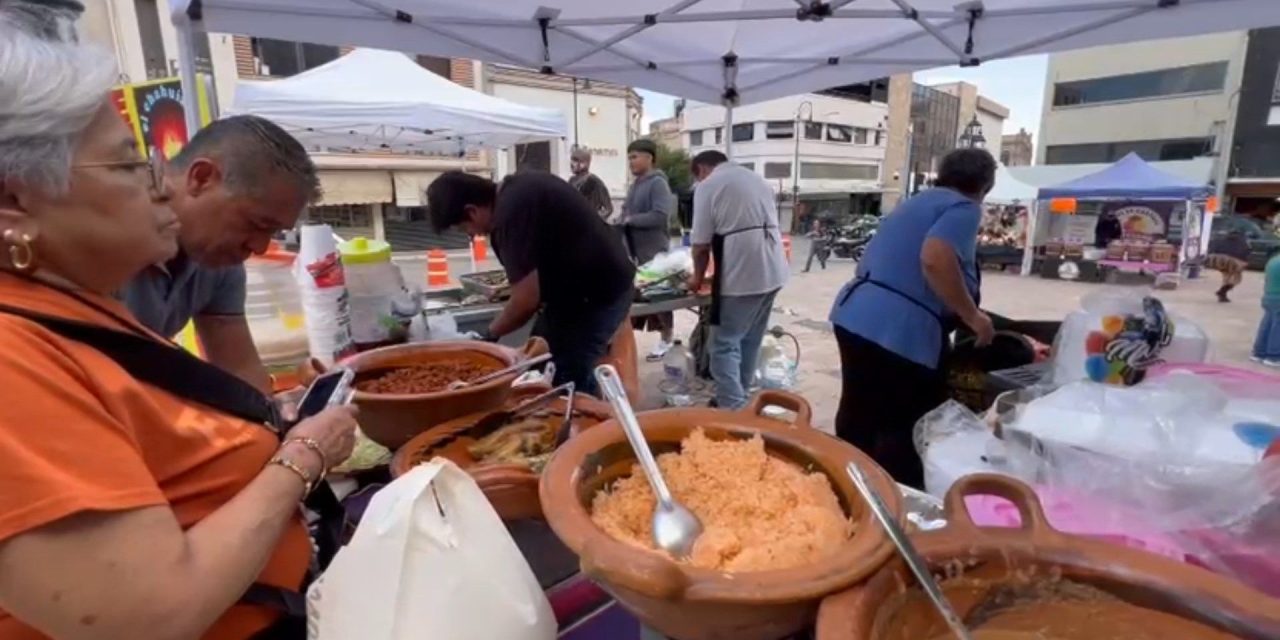 Conquistan cocineras tradicionales a Saltillo