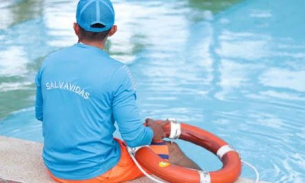 Acuña: Albercas públicas son sancionadas por incumplir con la normatividad