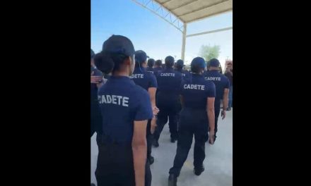 Javier Díaz da la bienvenida a grupo de cadetes