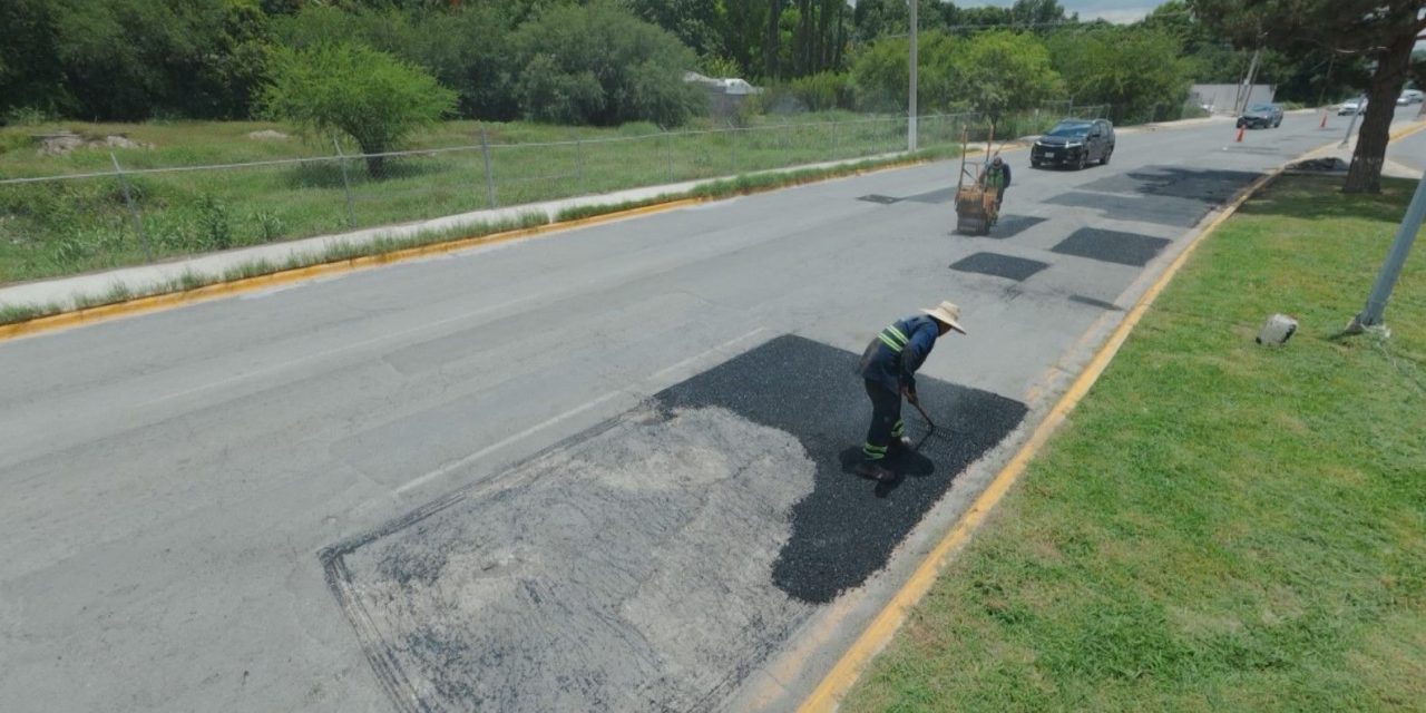 Fortalecemos el desarrollo con mejores vialidades: Javier Díaz
