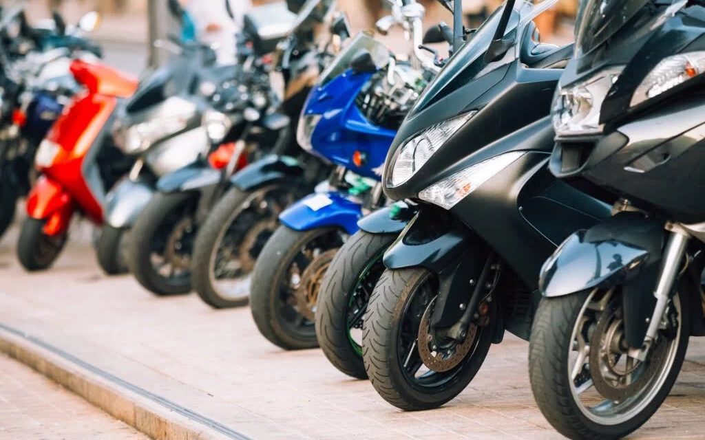 Hasta el momento no existe una decisión de prohibir circulación de motos en puentes de Saltillo