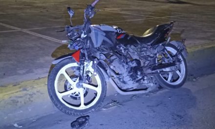 Fallece motociclista de 19 años tras accidente en periférico LEA
