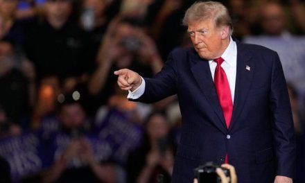 Califica Donald Trump al T-MEC como ‘irrelevante’ para Estados Unidos