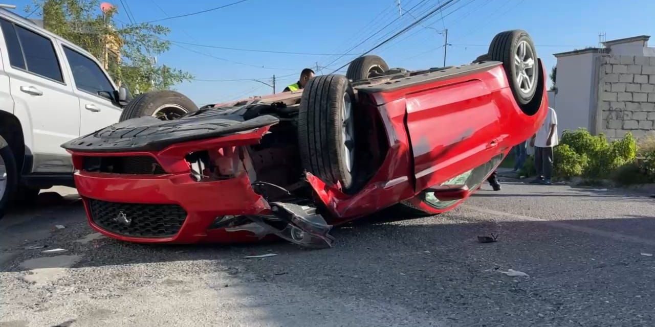 Dos volcaduras se registran durante la mañana de este domingo en Saltillo