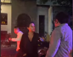 No sabes quién soy: auto de lujo choca contra Uber en Polanco