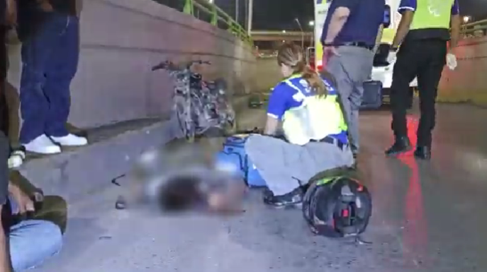Saltillo: Derrapa y sufre graves lesiones, no hizo uso de su casco de seguridad