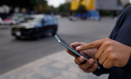Suman más de 2.6 millones de líneas telefónicas suspendidas
