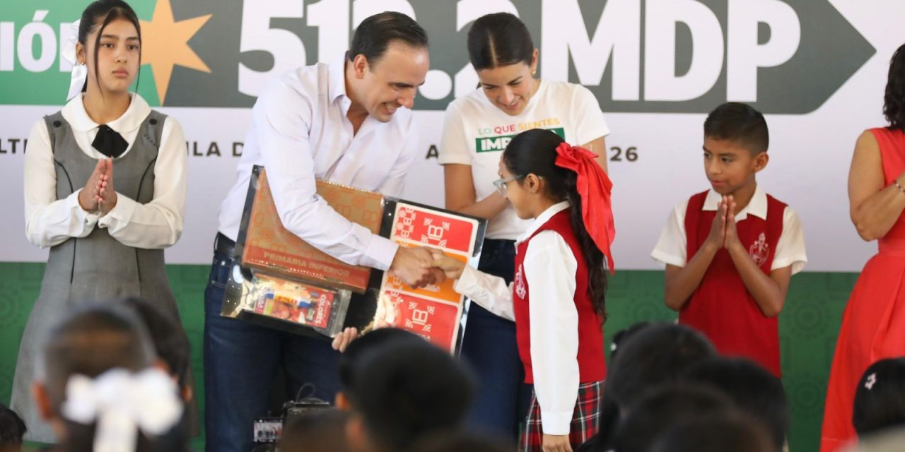 Arranca Manolo Jiménez el Programa de Útiles Escolares para 500 mil alumnos