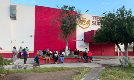 Sigue el pago de la beca Rita Cetina en Coahuila