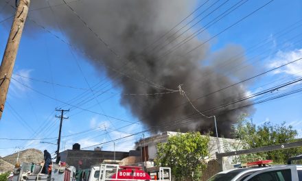 Se incendia vivienda en la colonia Panteones