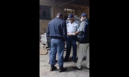 Caen dos mexicanos en Sudáfrica tras desmantelar un laboratorio clandestino de metanfetamina