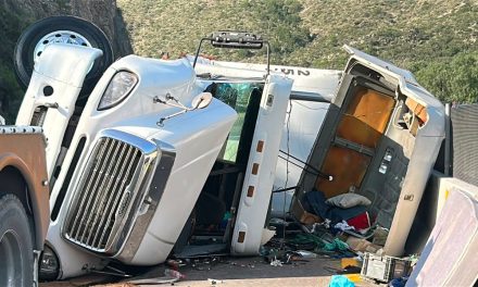 Accidente ocasiona cierre de ‘Los Chorros’ por falla en camión