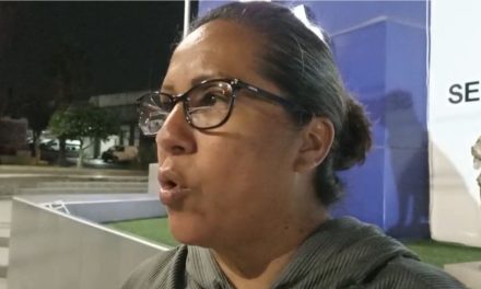 Saltillo: Mujer clama que le entreguen a su hijo