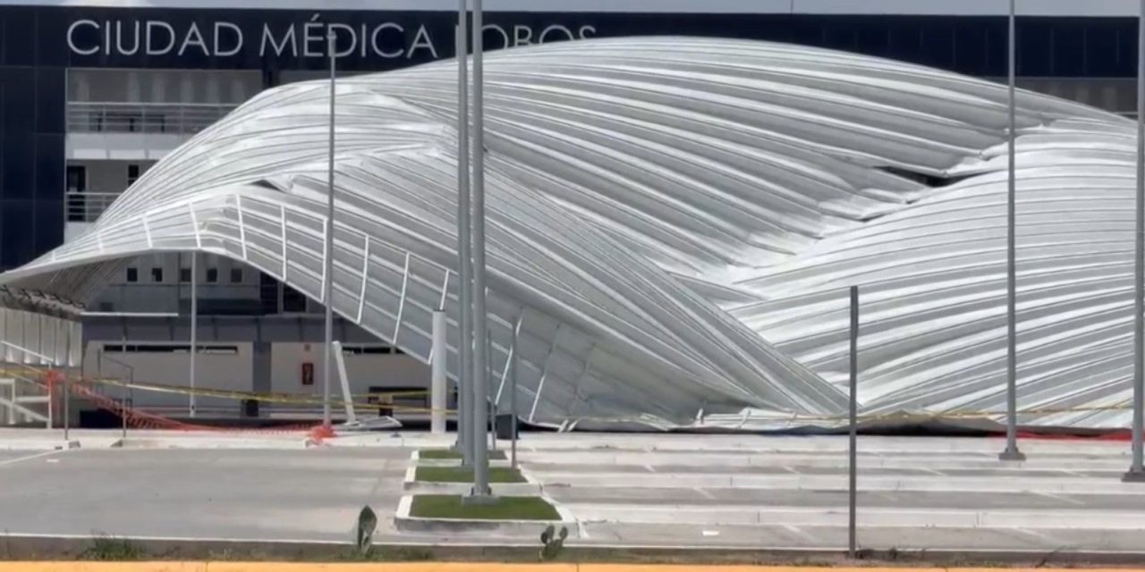 Colapsa domo en la UAD Unidad Laguna
