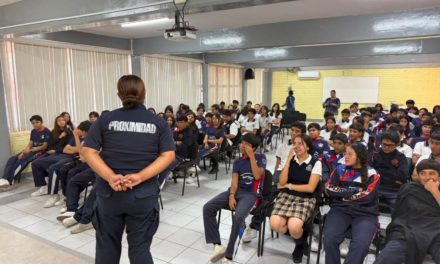 Continuará Comisaría con pláticas preventivas en planteles educativos