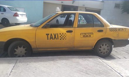 Dos veces roban el mismo taxi en Saltillo