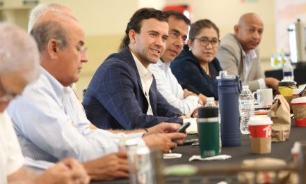 Construye Gabriel Elizondo Pérez agenda legislativa con empresarios de Canacintra Coahuila Sureste