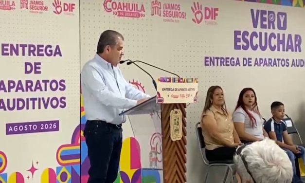 Entrega el alcalde de Torreón  472 aparatos auditivos
