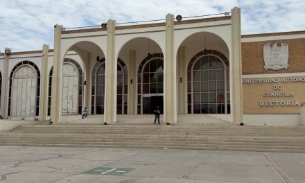 Entrega la UAdeC  estados financieros auditados