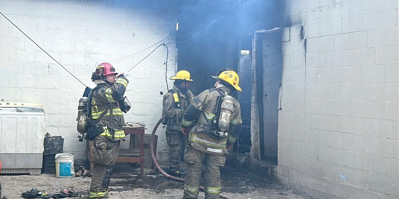 Se incendia domicilio en la colonia Puerto del Oriente