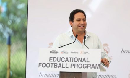 Javier Díaz asiste a inauguración de escuela de la Fundación Real Madrid
