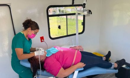 Lleva Amor en Movimiento servicios gratuitos de salud a los ejidos de Saltillo