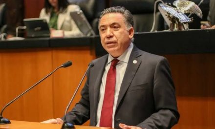 Inzunza se va de Morena, pero sigue con fuero para no ser detenido por narcopolítico