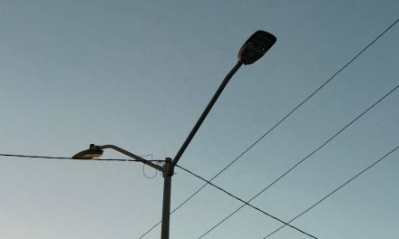 Colosio amanece en penumbras por fallas en alumbrado