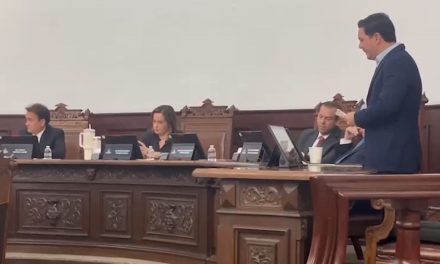 Reforzar campañas contra aplicaciones financieras fraudulentas, pide Edna Dávalos