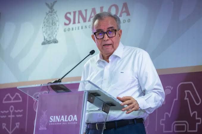Anuncia Rocha Moya que a partir de hoy regresa a la gubernatura de Sinaloa ‘con la frente limpia y en alto’